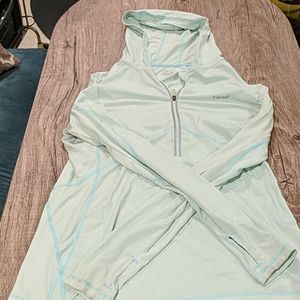 Hind mint green hooded long sleeve top activewear